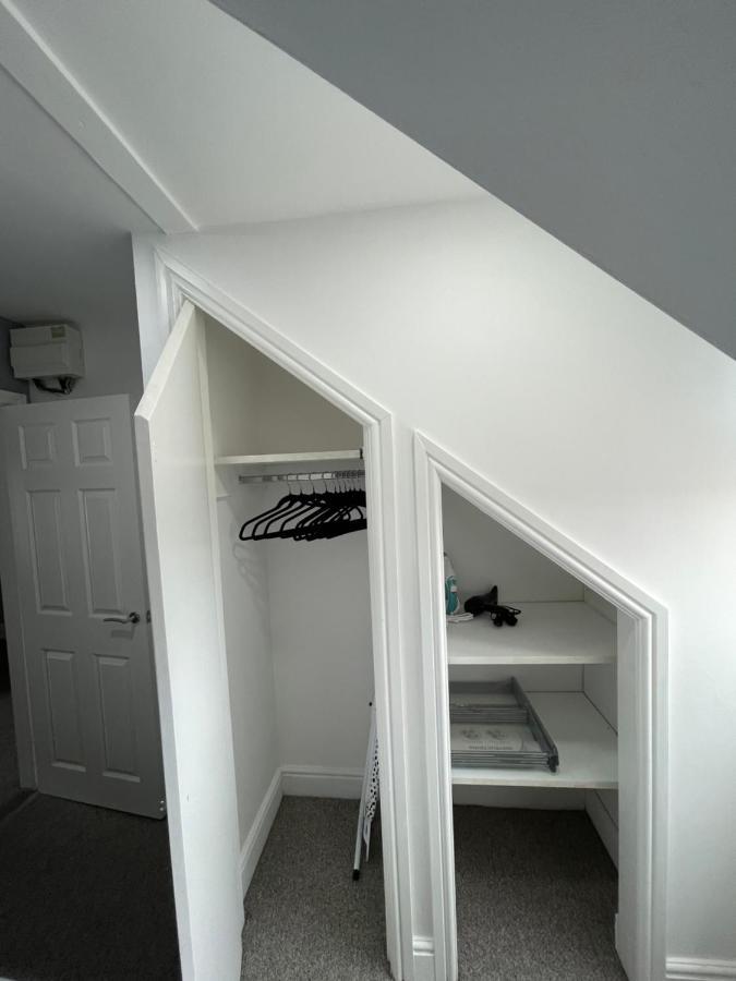 Апартаменты Luton Short Term Lets - Cardiff Road Экстерьер фото